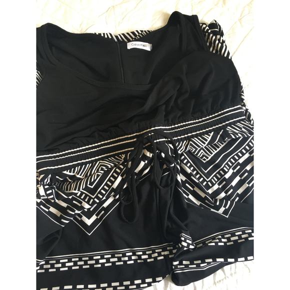 Calvin Klein PLUS 14 black and white JUMPSUIT tank top flowing bottom - Picture 4 of 14